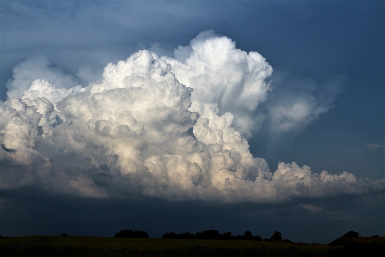 Cumulonembo: la nube a sviluppo verticale da cui nascono i temporali