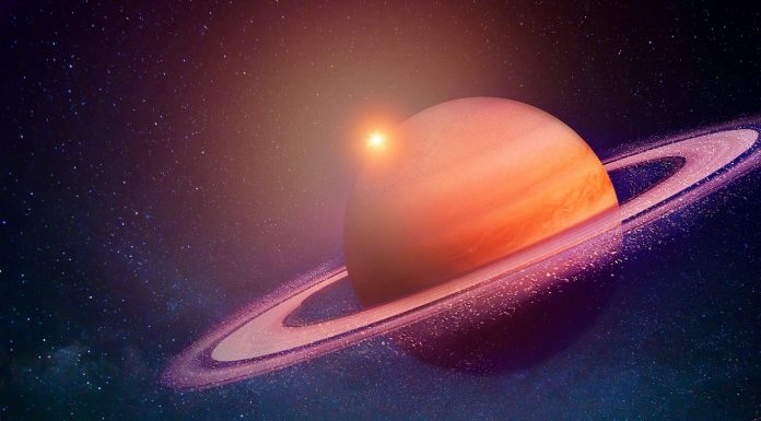 Saturno
